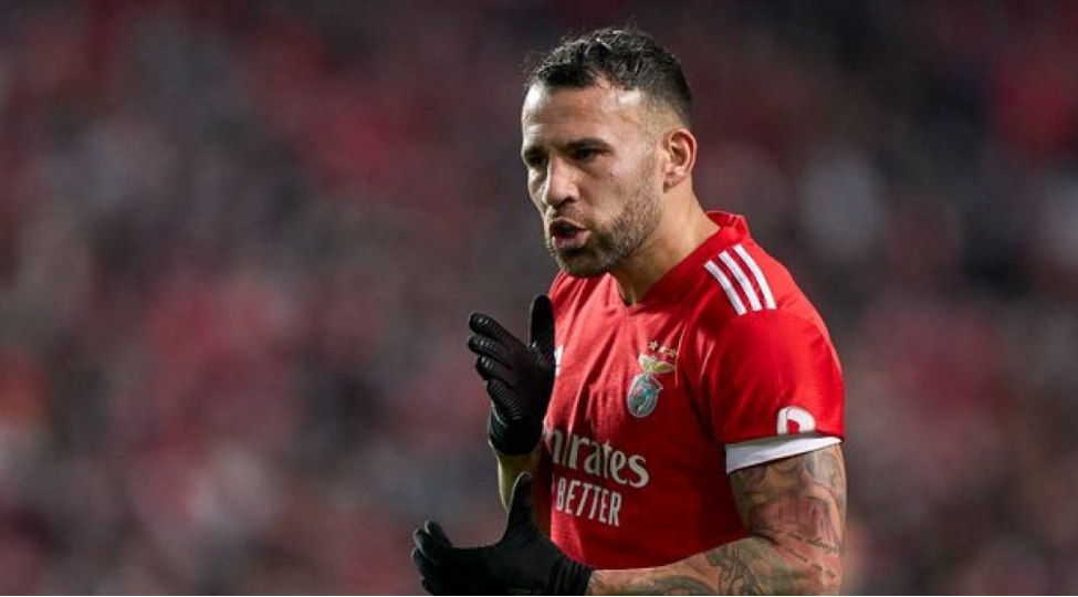 otamendi-karyerasini-italiyada-davam-etdire-biler