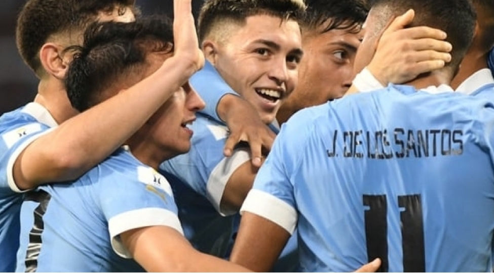 uruqvay-u-20-dunya-chempionatinin-qalibi-oldu