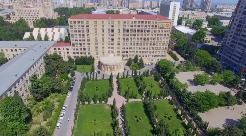 bdu-qs-avropa-2026-reytinqinde-movqeyini-guclendirib