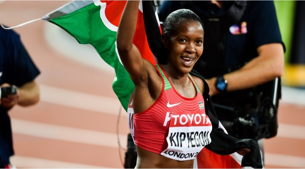 keniyali-yungul-atlet-dunya-rekordu-qirib