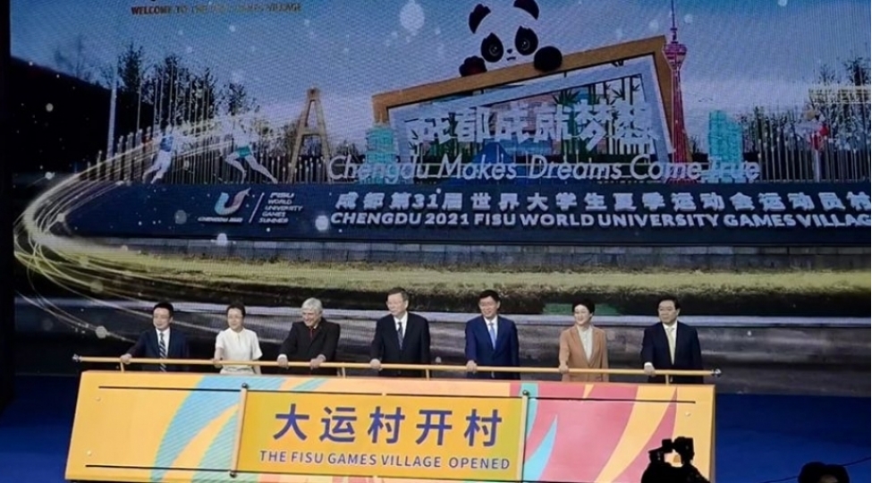 chendu-2021-universiadasinin-atletler-kendi-resmen-fealiyyete-bashlayib