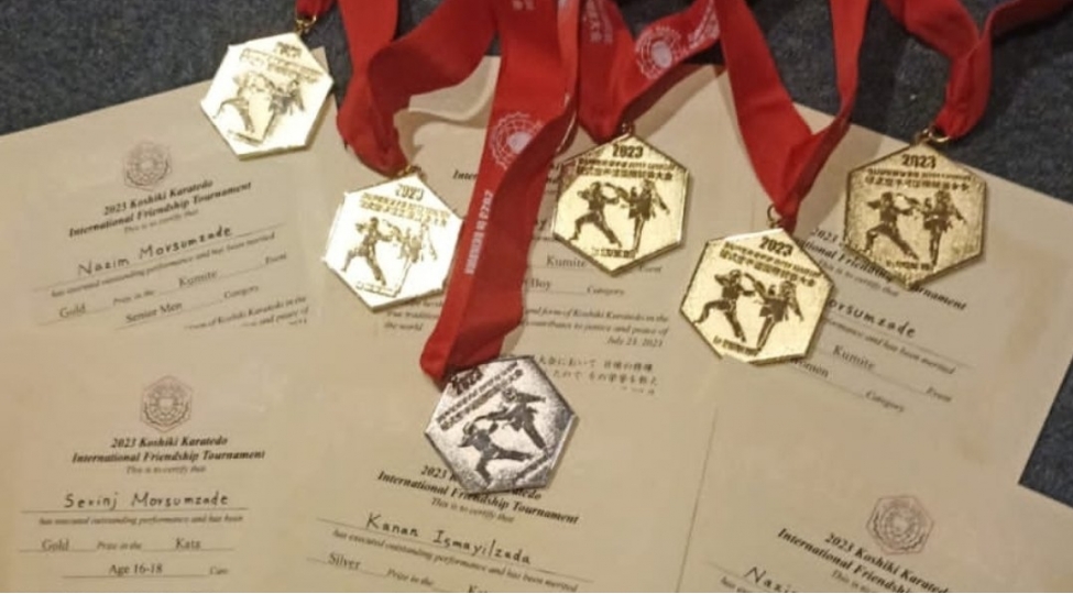 azerbaycanin-kata-ve-kumitechileri-yaponiyada-5-qizil-ve-1-gumush-medal-qazaniblar