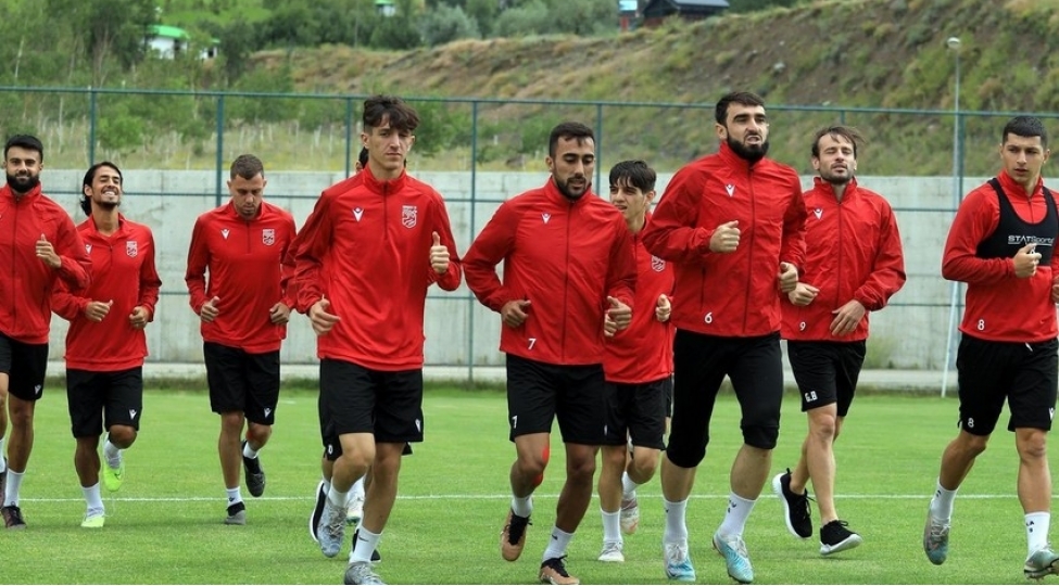 sumqayit-turkiye-toplanishini-basha-vurub
