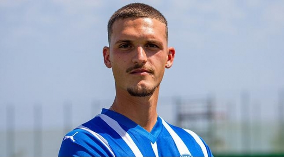 real-futbolchusunu-icareye-verdi
