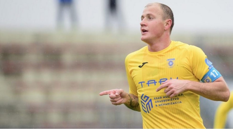 jeleznicharin-neftchi-kimi-ela-reqible-mubarizesine-teeccublendim-bosniyali-sabiq-futbolchu