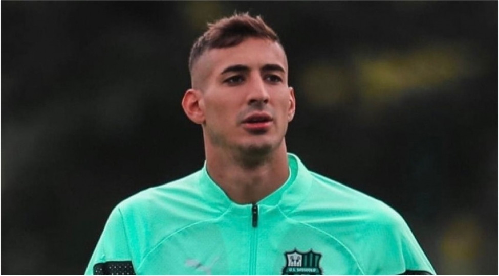 fenerbagcha-italiya-klubunun-futbolchusunu-transfer-edir