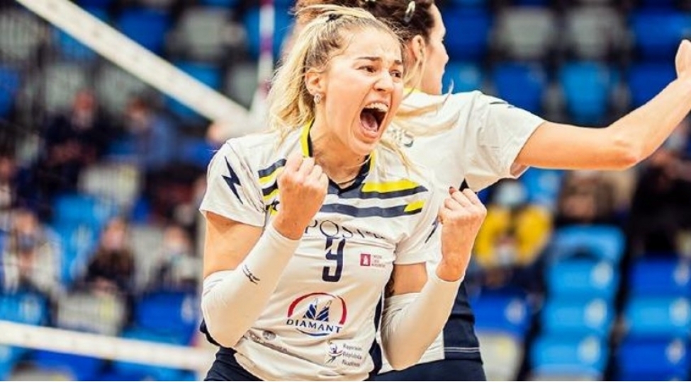 her-shey-en-xirda-detaladek-chalishilir-azerbaycan-millisinin-voleybolchusu