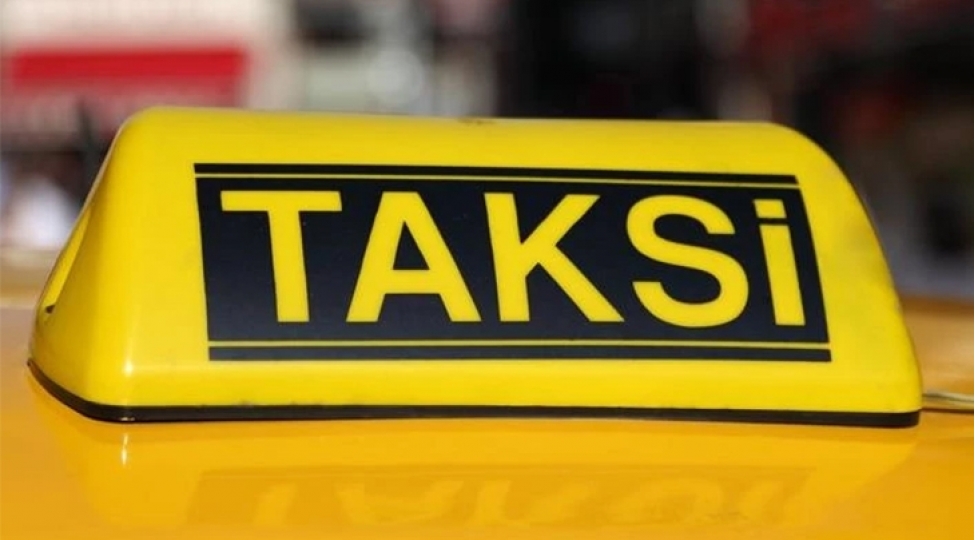 xususi-hazirliq-kechmish-taksi-suruculeri-uchun-novbeti-test-imtahani-kechirilecek