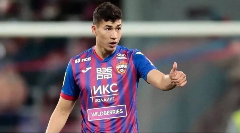 neftchinin-reqibi-qazaxistan-millisinin-futbolchusunu-transfer-edib