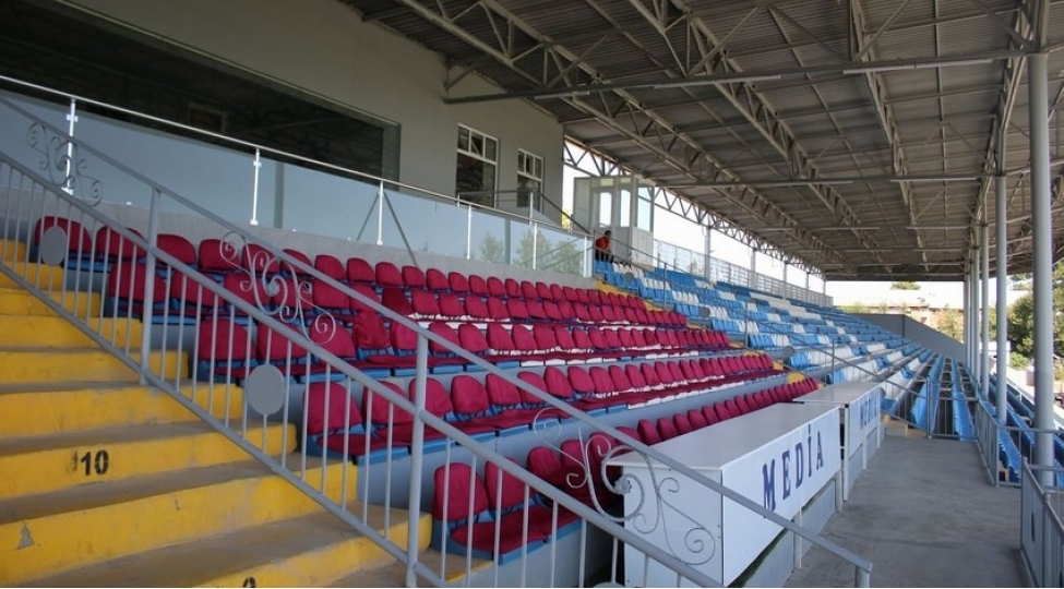 turan-tovuz-stadion-problemini-hell-etdi