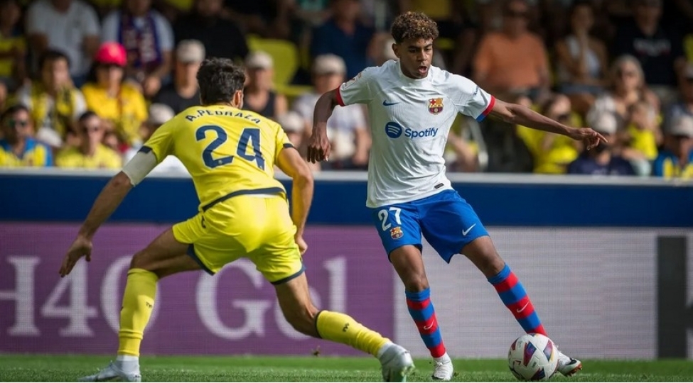 16-yashli-futbolchu-xxi-esrin-rekorduna-imza-atib