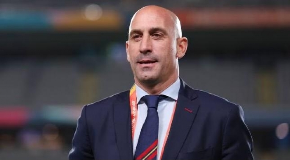 fifa-kechmish-prezidenti-15-il-muddetine-futboldan-uzaqlashdira-biler