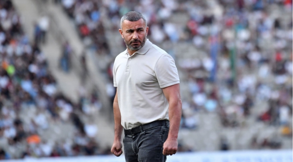 agdamda-tikilecek-stadiona-qurban-qurbanovun-adi-verilsin-teklif