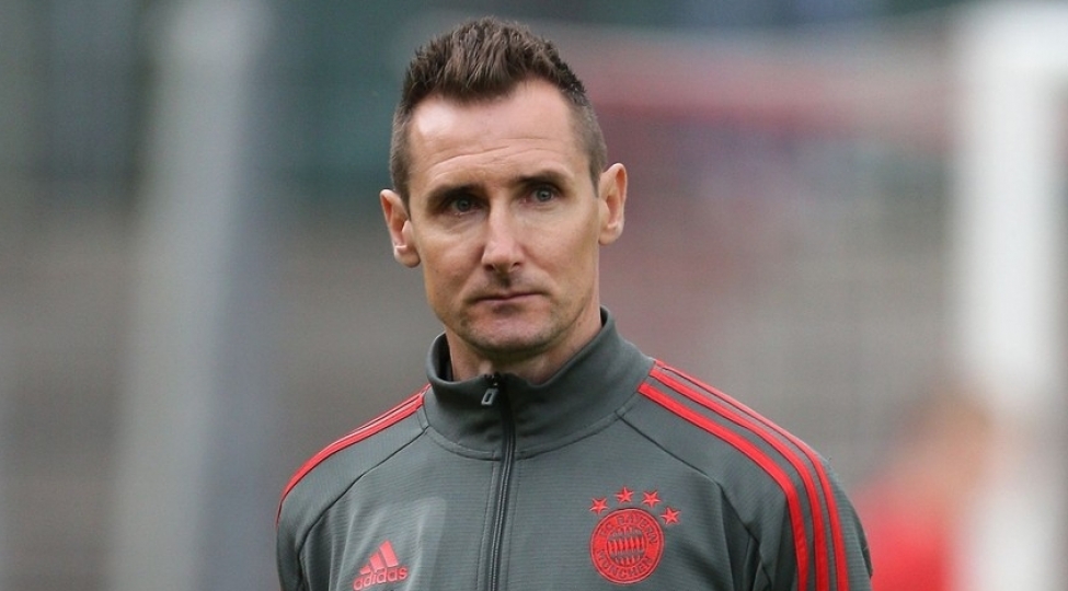 miroslav-kloze-uefa-prezidenti-mukafatini-alib