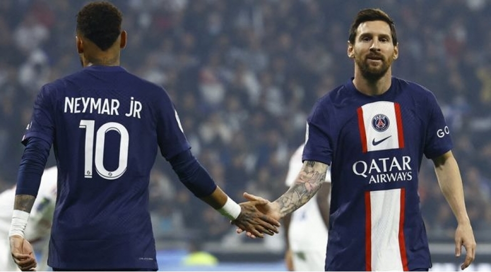 parisde-messiye-qarshi-haqsizliq-edilib-neymar