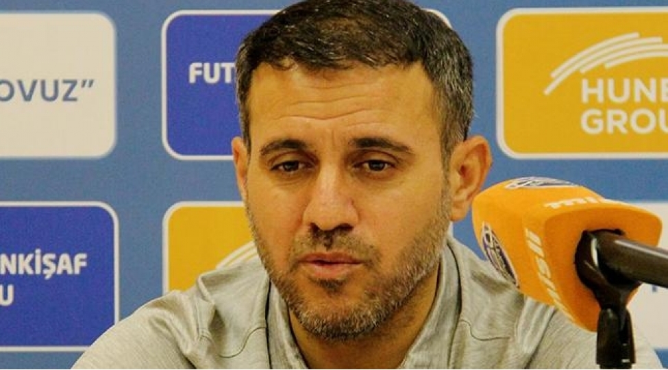 ayxan-abbasov-oyunun-qehremani-reqibin-qapichisi-idi