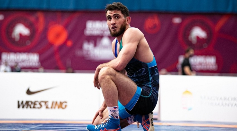 dunya-chempionati-azerbaycanin-daha-uch-guleshchisi-mubarizeye-bashlayir-uchu-medal-gorushune-chixacaq