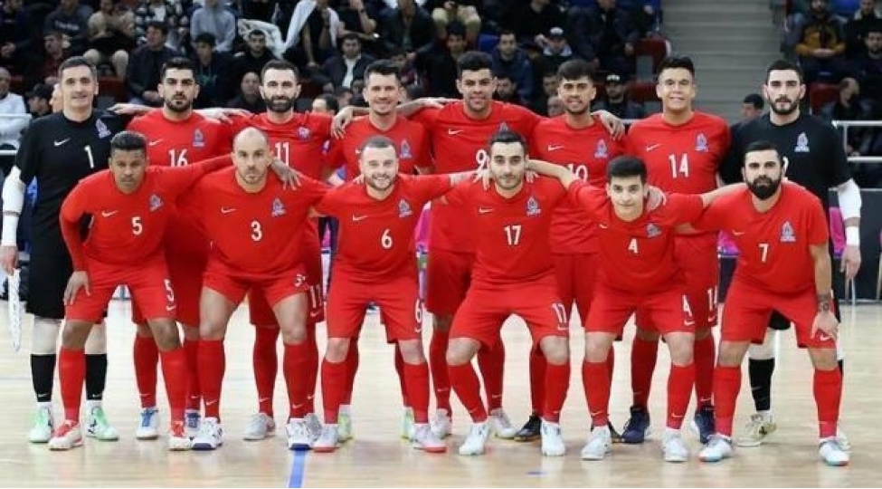 azerbaycan-millisi-niderlanda-uduzdu
