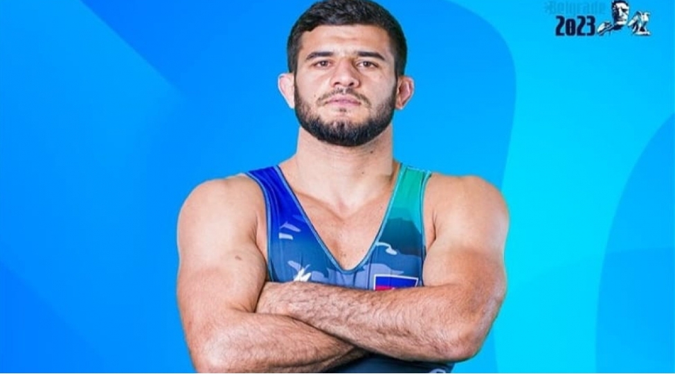 azerbaycan-guleshchisi-ermeniye-qalib-gelerek-finala-yukselib