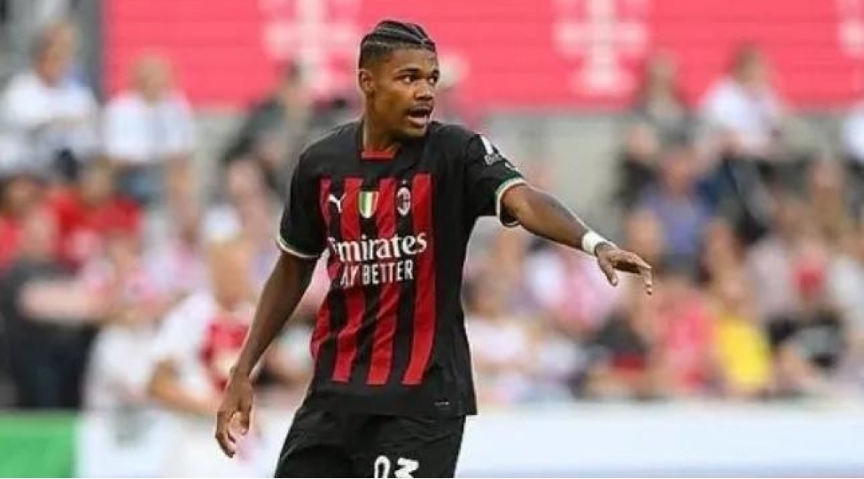milanin-itkin-dushen-futbolchusu-tapildi
