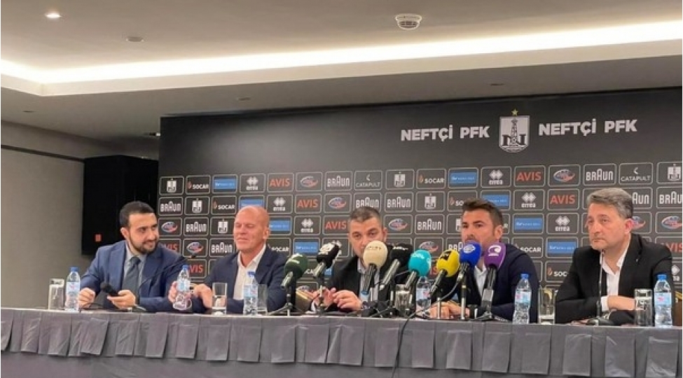 chalishmali-ve-chox-ishlemeliyik-adrian-mutu