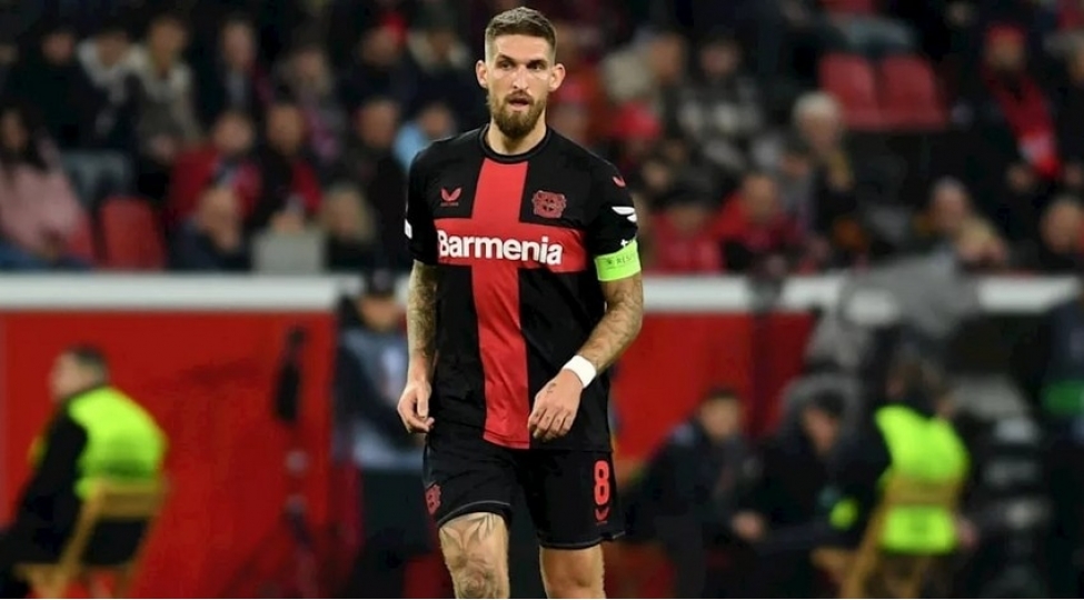 qarabagla-matcha-chox-yaxshi-qoshulduq-ve-qolu-tez-vurduq-bayer-04un-kapitani