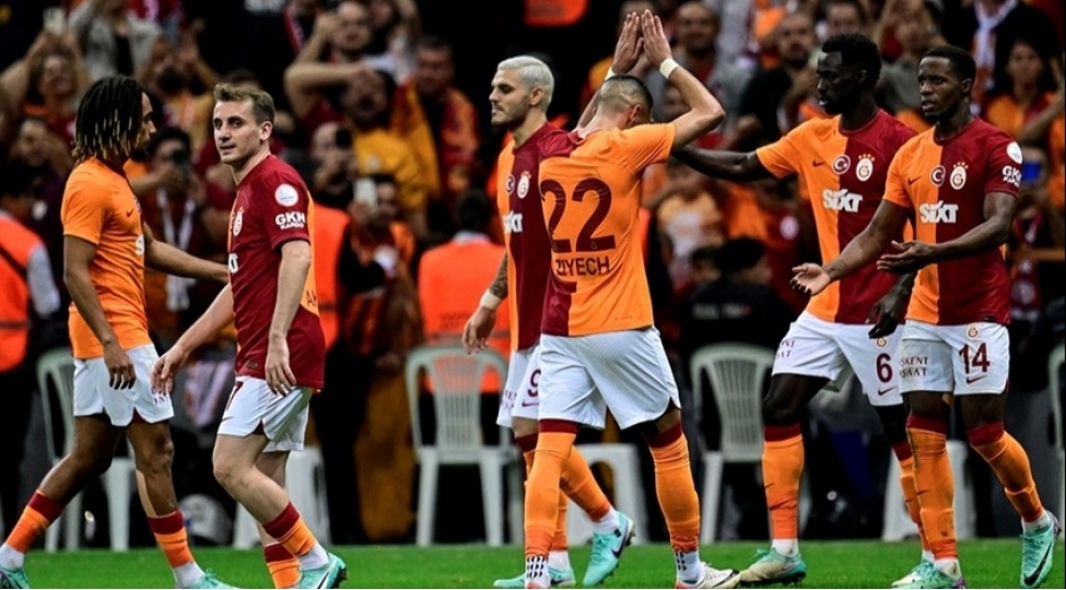 turkiye-superliqasi-qalatasaray-derbiden-qalib-ayrilib