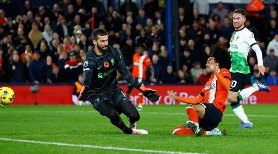 liverpul-meglubiyyetden-son-anda-xilas-oldu