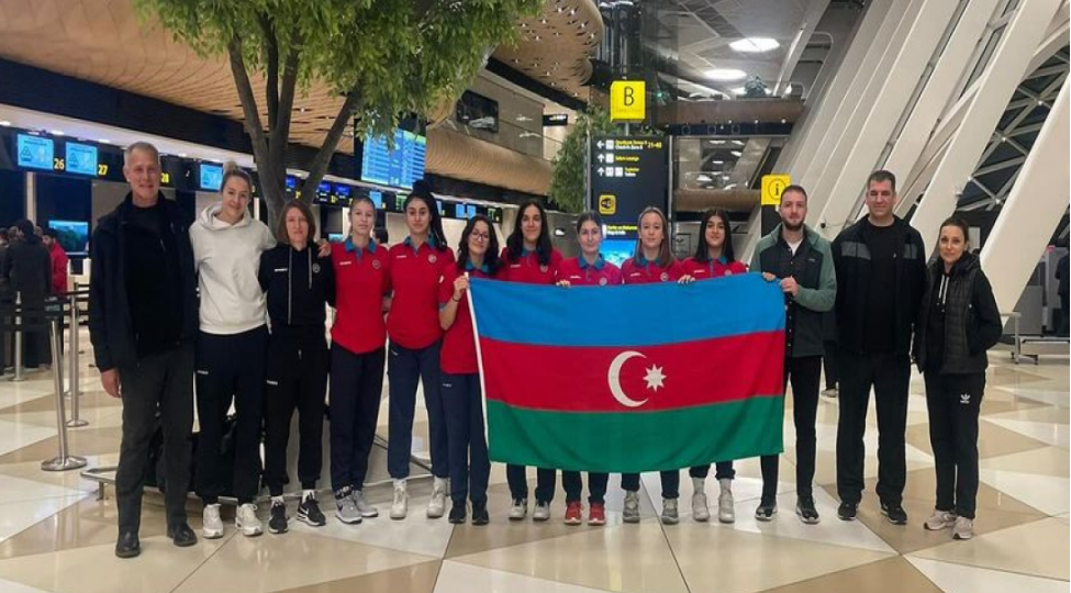 qadin-basketbolchularimiz-litvaya-yola-dushub
