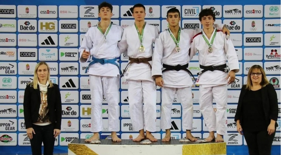 azerbaycan-cudochulari-avropa-kubokunu-4-medalla-basha-vurublar
