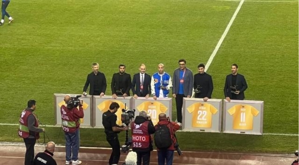 affa-milli-karyeralarini-bitiren-futbolchulari-teltif-etdi