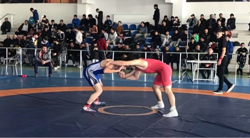gulesh-uzre-baki-chempionatinin-mukafatchilari-mueyyenleshib