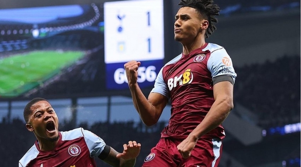 aston-villa-tottenhemi-meglub-ederek-ilk-dordluye-girib-video