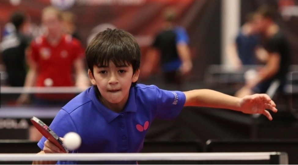 azerbaycan-stolustu-tennischisi-beynelxalq-yarisha-qatilib