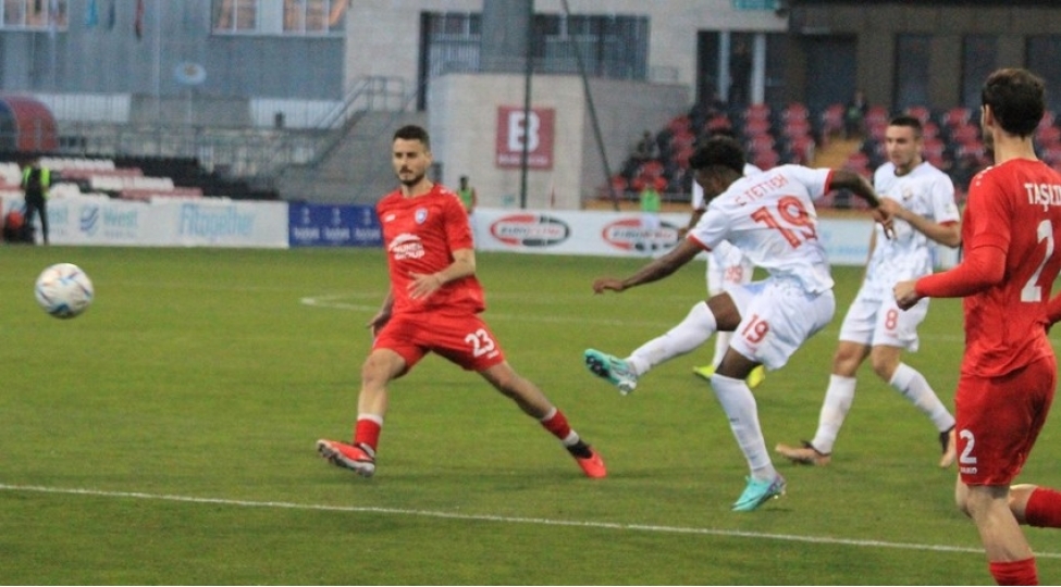 qebelenin-futbolchusu-4-oyunluq-cezalandirilib