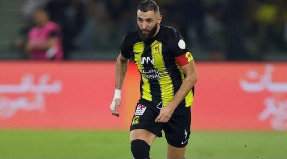 benzema-seudiyye-erebistani-klubunun-dushergesini-terk-edib