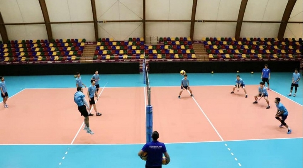 azerbaycan-millisi-eevza-chempionatina-14-voleybolchu-ile-hazirlashir