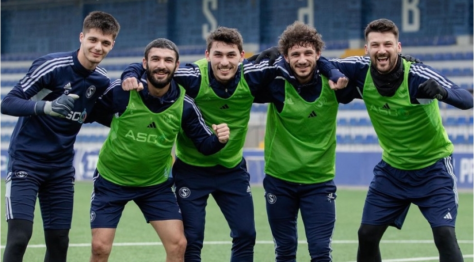sebail-meshqleri-berpa-edib