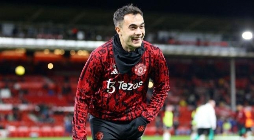 manchester-yunayted-reqilonla-yollari-ayirdi