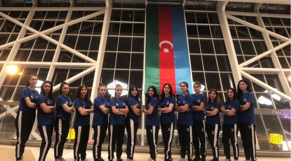 voleybolchu-qizlardan-ibaret-azerbaycan-millisi-ukraynaya-meglub-olub