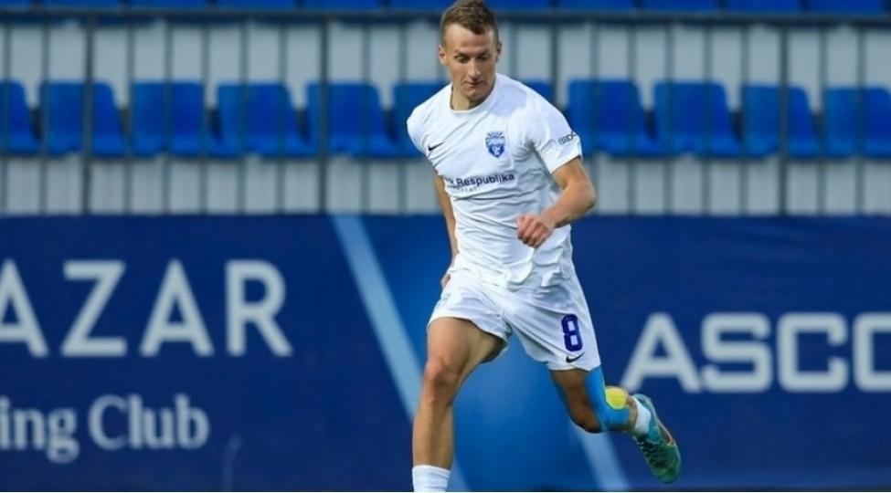 neftchi-ukraynali-futbolchunu-transfer-etmek-isteyir