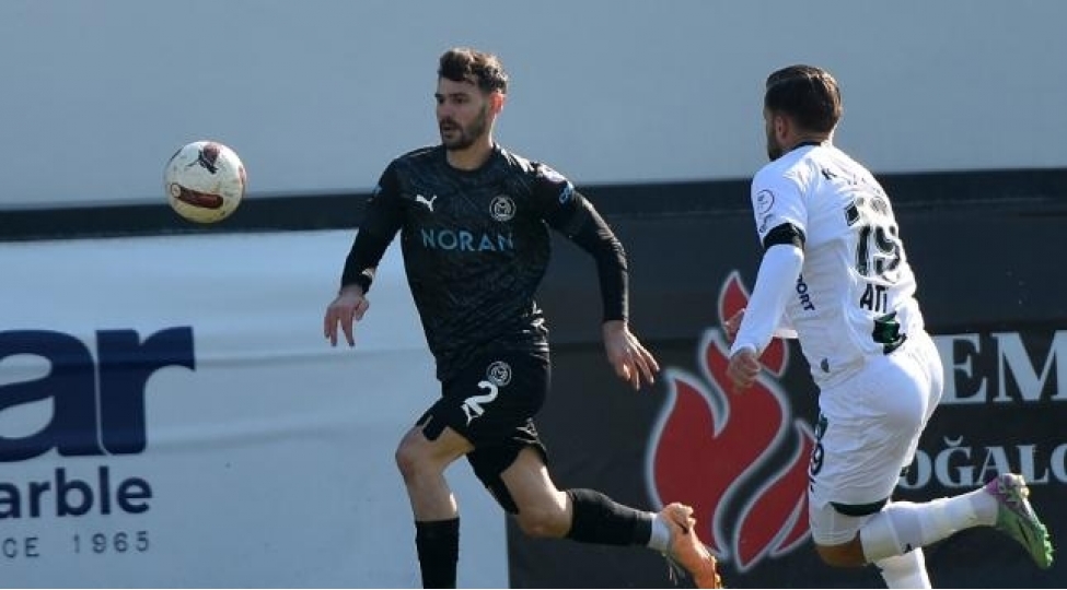 sertan-debut-etdi-manisa-qelebe-qazandi