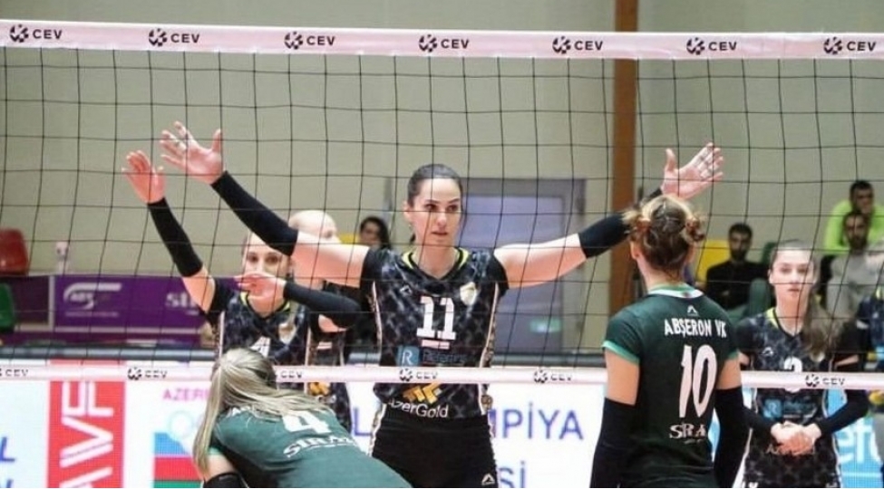 azerreylin-kapitani-bash-meshqchinin-ferqli-telimatlari-ile-oyunu-chevirmeyi-bacardiq