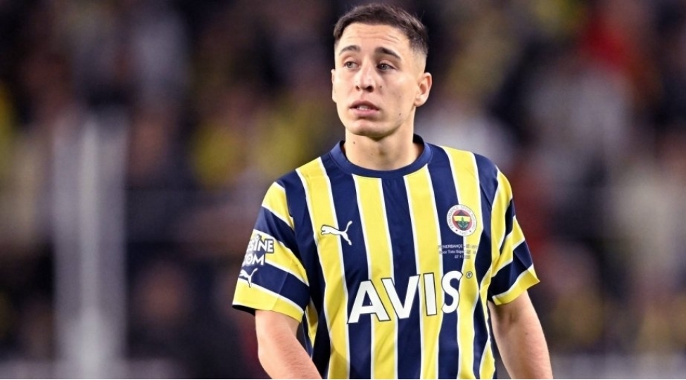 fenerbagcha-daha-bir-futbolchusunu-icareye-verdi