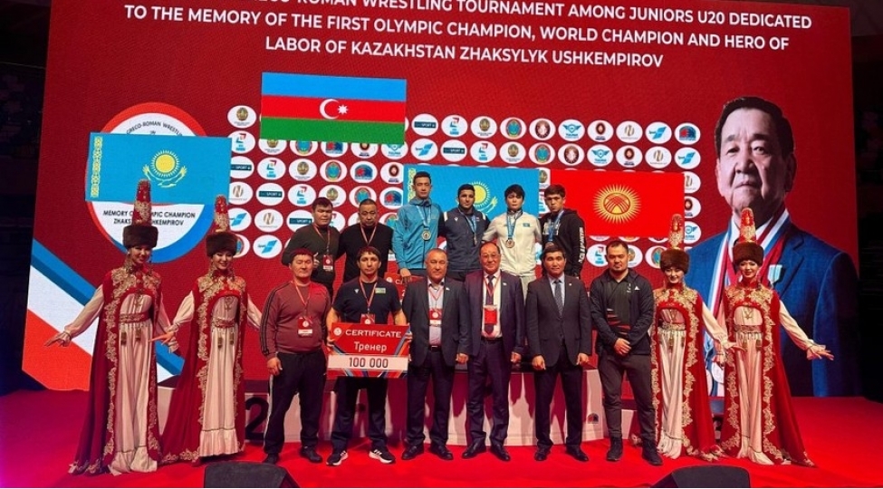 azerbaycan-guleshchileri-qazaxistanda-kechirilen-turnirde-10-medal-qazaniblar