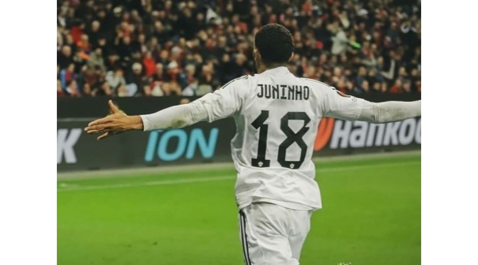 qarabagin-futbolchusu-juninyo-sessizliyini-pozdu