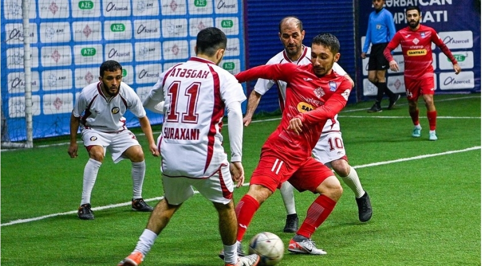 zire-novbeti-qelebesini-qazanib-2