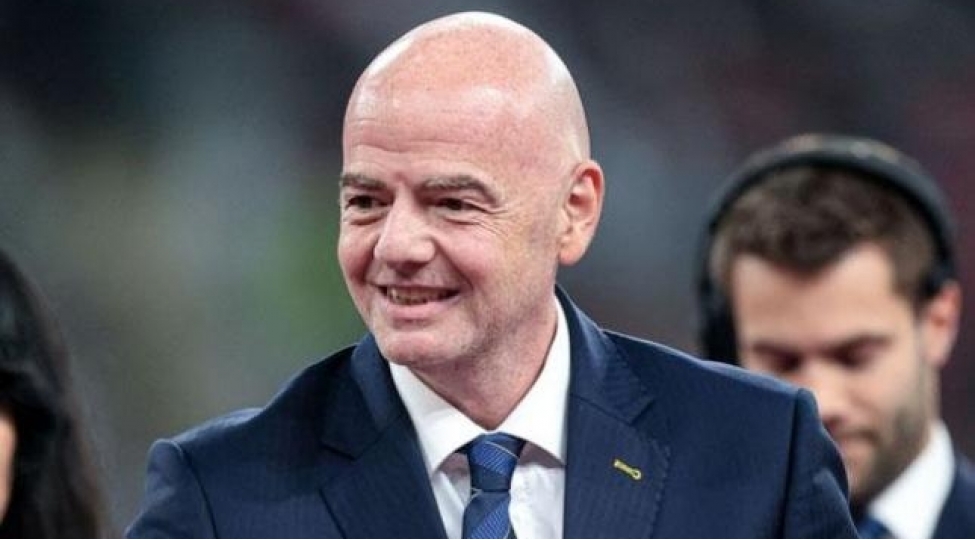 fifa-prezidenti-rovneq-abdullayev-16-il-azerbaycan-futboluna-ugurla-xidmet-edib