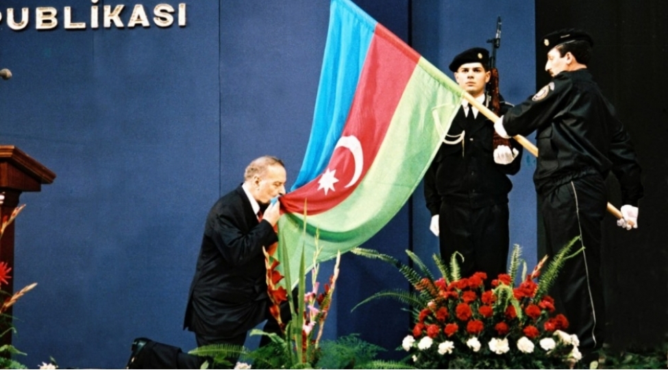 1993-cu-ilin-3-oktyabri-boyuk-inkishaf-yolunun-bashlangici