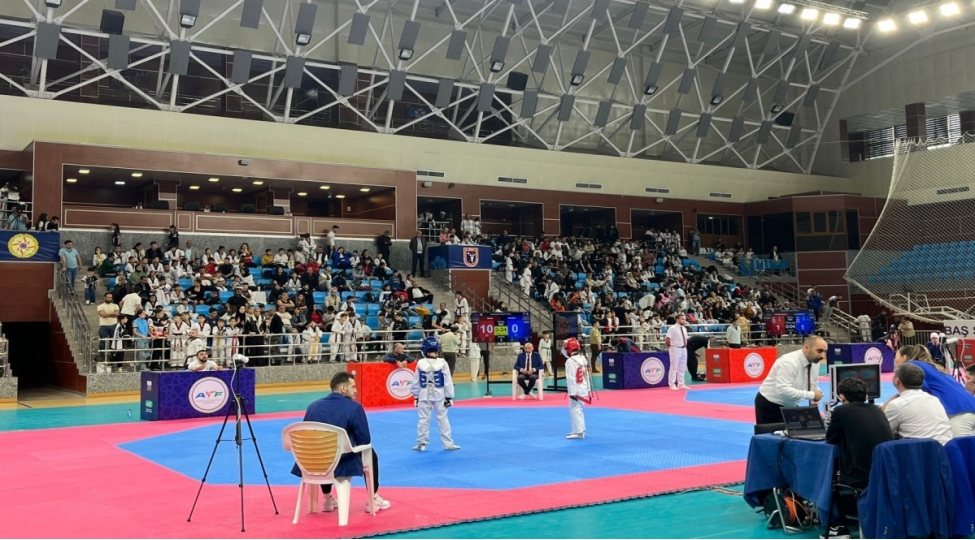 bakida-taekvondo-uzre-umid-alpman-open-turniri-bashlayib